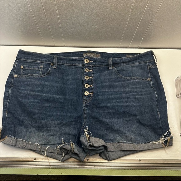 Torrid Button Fly Dark Blue Jean Shorts Distressed Hem size 20 plus size - Picture 1 of 10